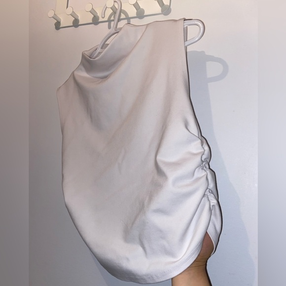 Structured crop top - Picture 5 of 5